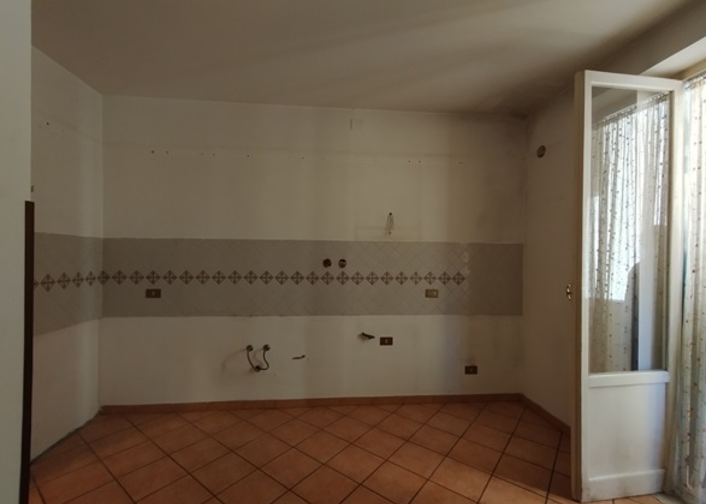 via paolo emiliano 170 Palermop, Italia 90127, 3 Stanze da Letto Stanze da Letto, ,2 BathroomsBathrooms,Appartamento,In vendita,5,1544